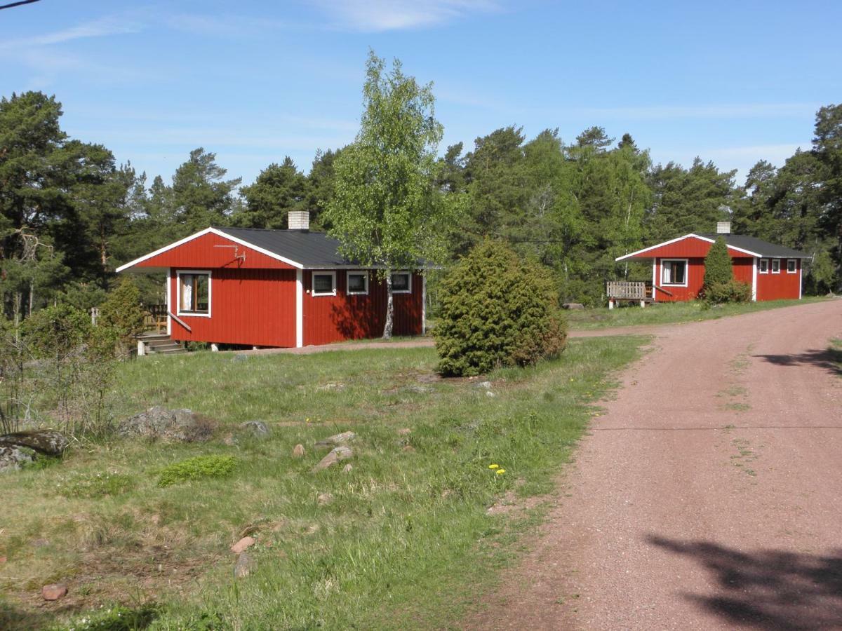 Soederoe Stugby Villa Finstrom Exterior foto